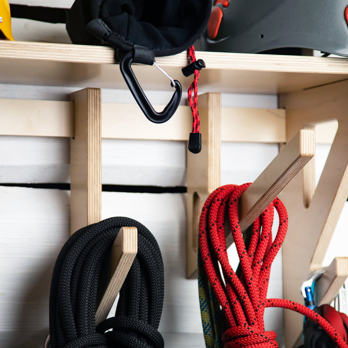 Hiking Storage Shelf - Storage Shelf | Akurat Racks